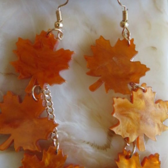 Maple Leaf Dangle EARRINGS Acrylic 3" (K268) - Picture 1 of 2